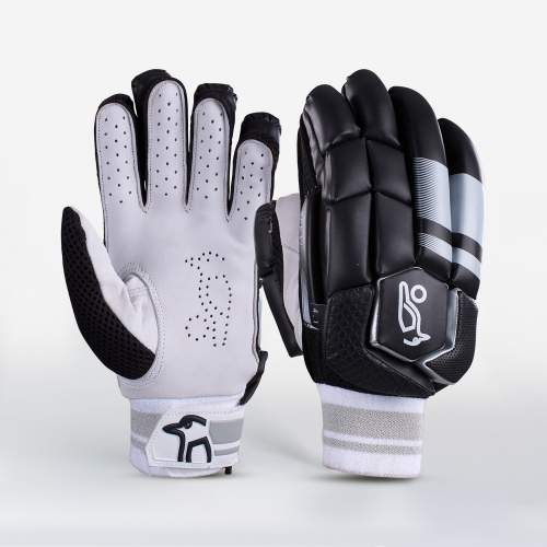 4.1 T/20 BLACK BATTING GLOVES