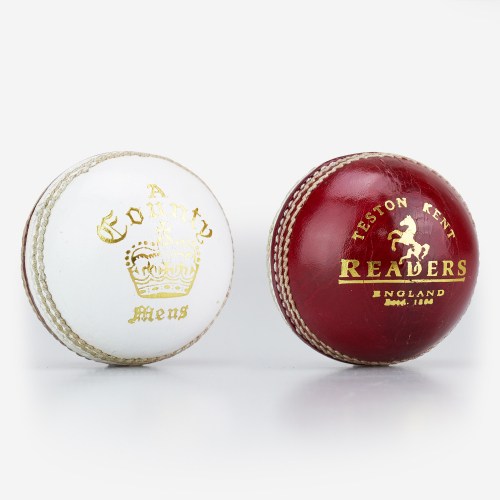 OSG Readers Club Hand Stitched Leather Senior Cricket Ball 155,9 Gram 