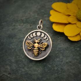 Flying Bee Charm Necklace – Rebecca Accessories