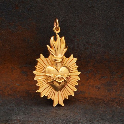 Sacred heart store gold pendant